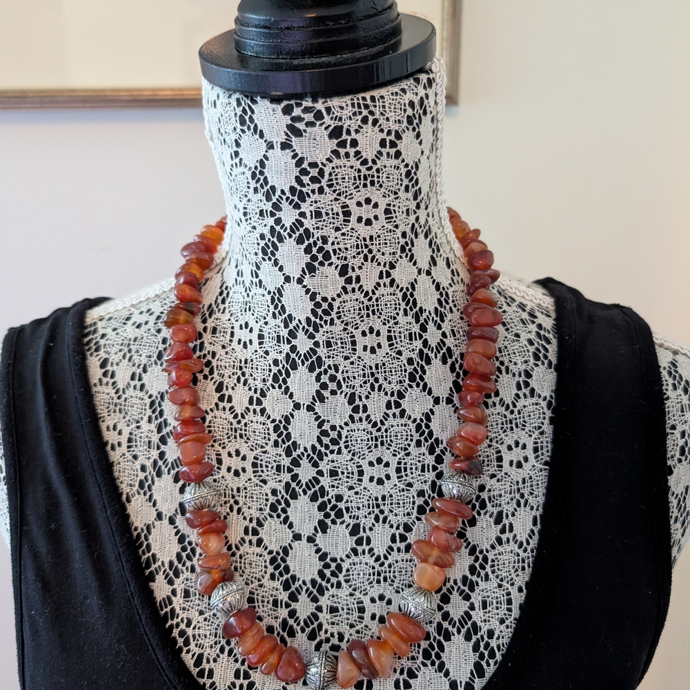 Elegant Beaded Necklace in Rich Brown Tones